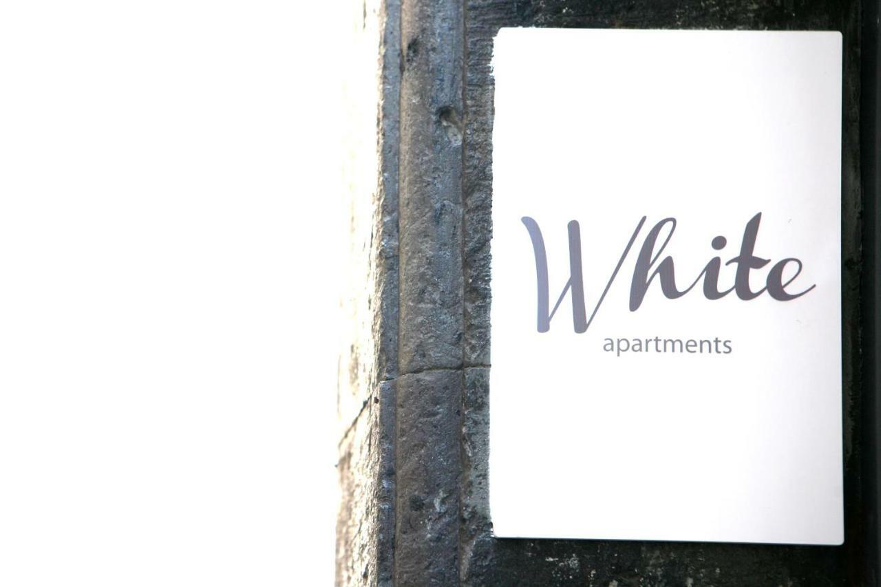 White Stylish Apartments Vico Equense Ngoại thất bức ảnh